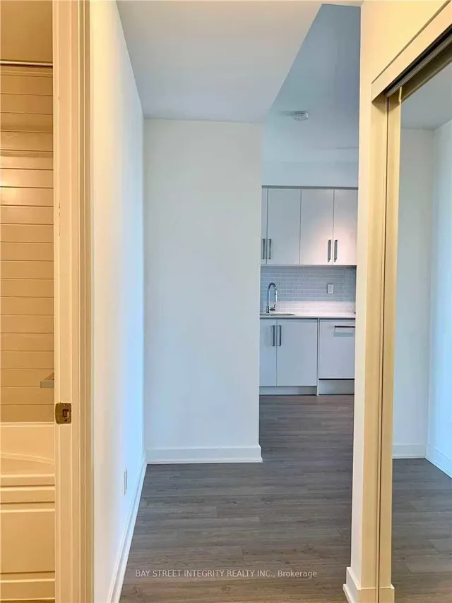 Additional image 8 of 5180 Yonge St Unit 2206
