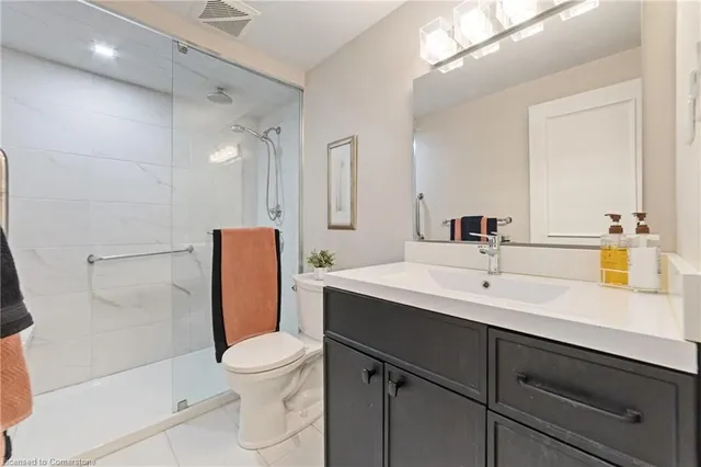 Additional image 25 of 1967 Main St Unit 6