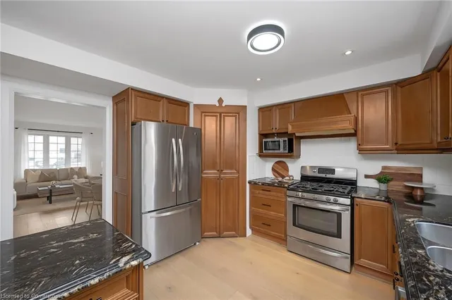 Additional image 27 of 11 Eric Burke Crt