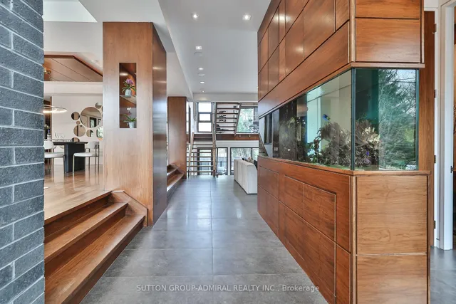 Additional image 5 of 415 Douglas Ave