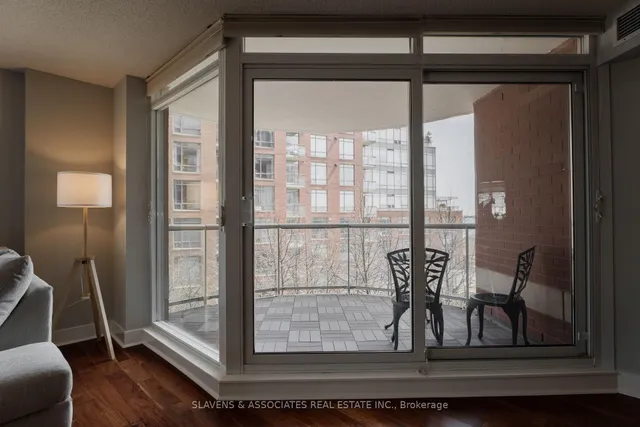 Additional image 18 of 550 Queens Quay Unit 625