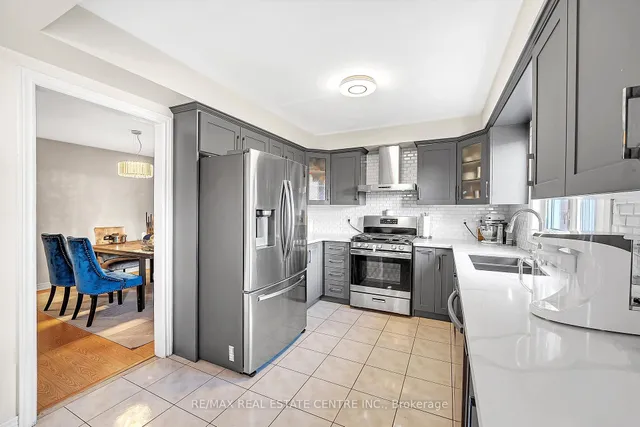 Additional image 17 of 26 Hefferon Crt