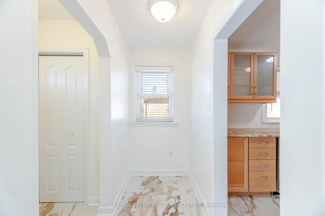 Additional image 9 of 2143 Mountainside Dr