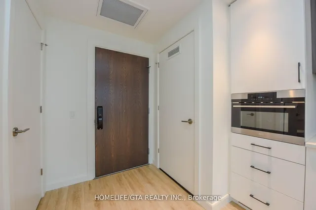 Additional image 2 of 741 King St Unit 1010