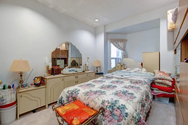 Additional image 9 of 465 Gladstone Ave