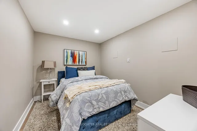 Additional image 16 of 360 Bloor St Unit 603