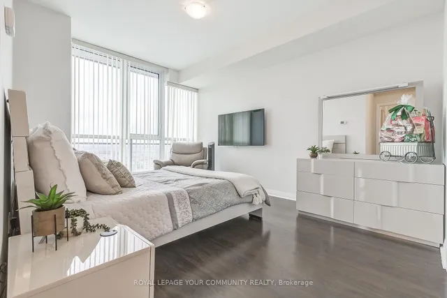 Additional image 37 of 75 Eglinton Ave Unit 2702