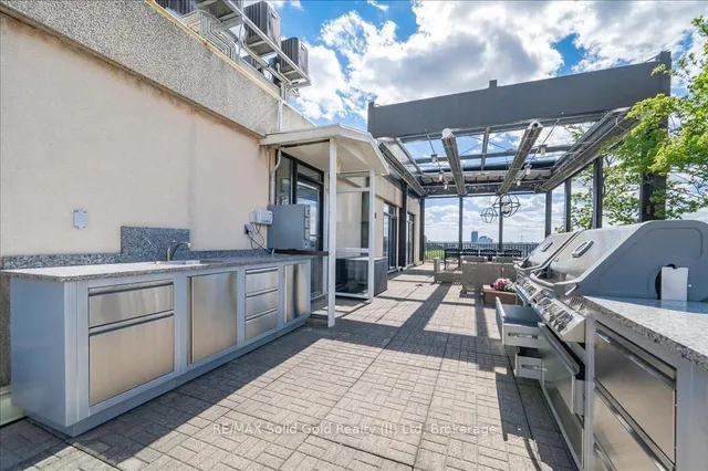 Additional image 45 of 2 Lancaster St Unit 403