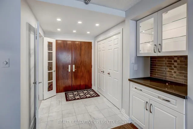 Additional image 5 of 215 The Donway Rd Unit 410