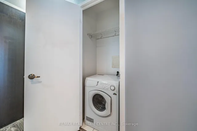 Additional image 24 of 38 Dan Leckie Way Unit 233