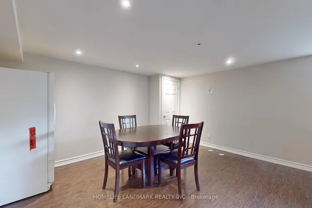 Additional image 32 of 24 Arnott St