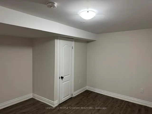 Additional image 28 of 6862 Darcel Ave