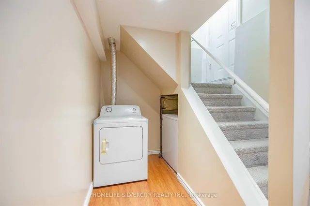 Additional image 37 of 39 Summerdale Cres