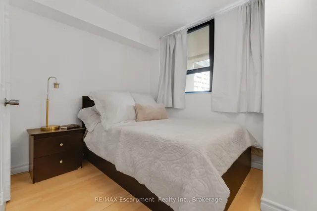 Additional image 12 of 80 Saint Patrick St Unit 820