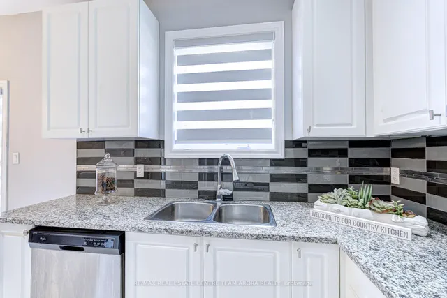 Additional image 23 of 361 Cedric Terr