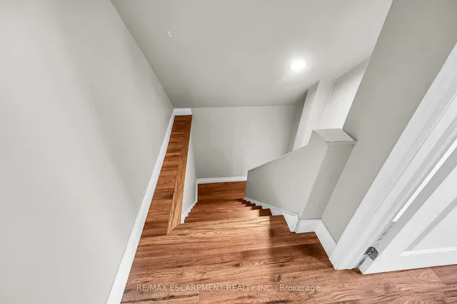 Additional image 36 of 1597 King St