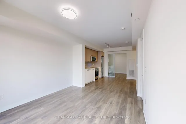 Additional image 33 of 2301 Danforth Ave Unit 308