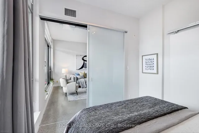 Additional image 21 of 549 King St Unit #210