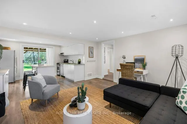 Additional image 25 of 468 Sparling Cres