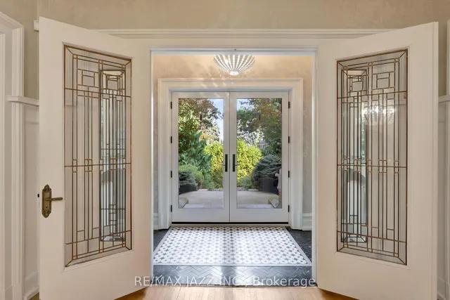 Additional image 6 of 407 Queen St