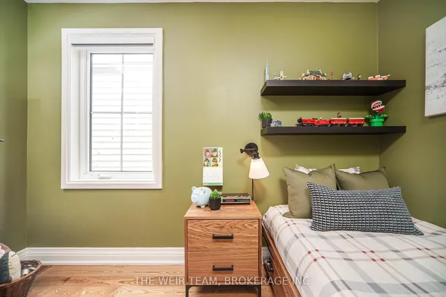 Additional image 24 of 1141 Woodbine Ave