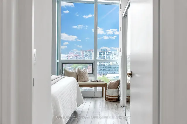 Additional image 31 of 209 Fort York Blvd Unit 1663