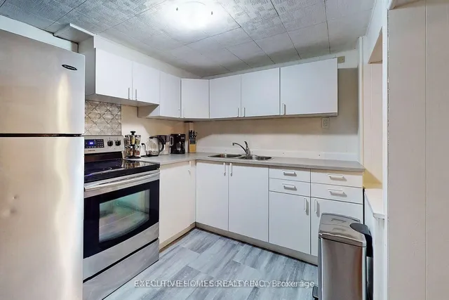 Additional image 28 of 2221 Ghent Ave