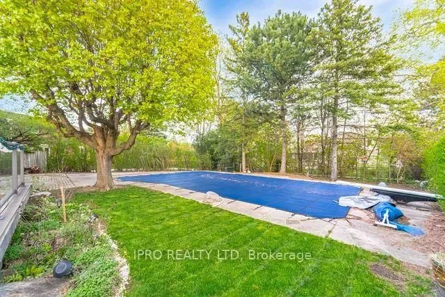 Additional image 49 of 42 Hillside Dr