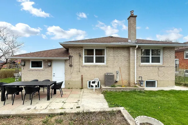 Additional image 42 of 19 Tremely Cres