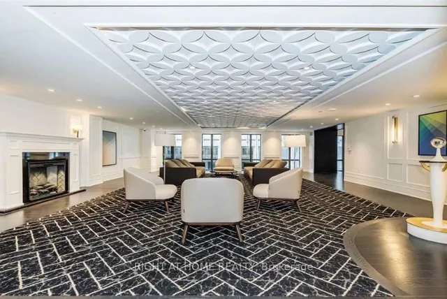 Additional image 24 of 955 Bay St Unit 2702