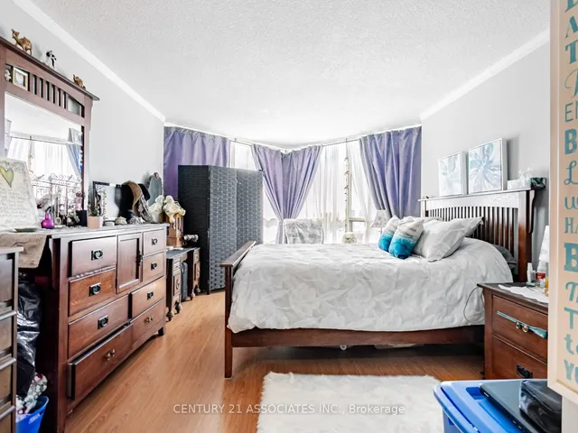 Additional image 23 of 45 Kingsbridge Garden Circ Unit 2604