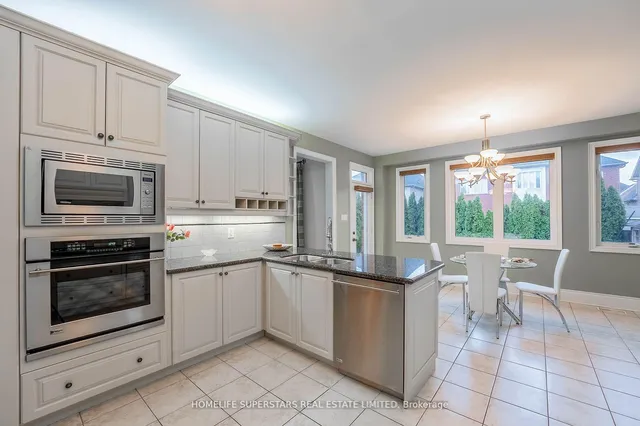 Additional image 14 of 21 Upperlinks Dr