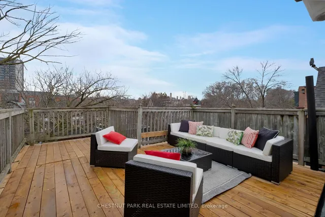 Additional image 26 of 40 Cowan Ave