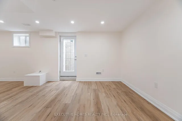 Additional image 41 of 1121 Meighen Way