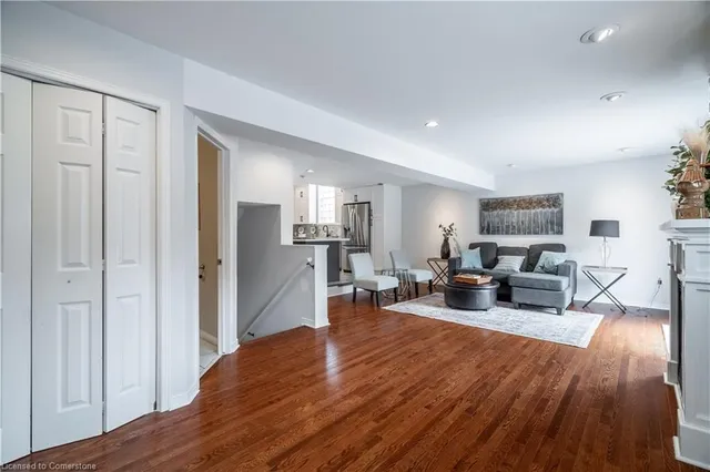 Additional image 24 of 304 Acadia Dr