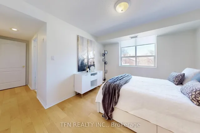 Additional image 14 of 3130 Yonge St Unit 305