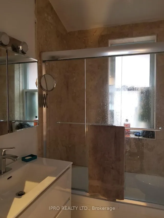 Additional image 14 of 1580 Davenport Rd