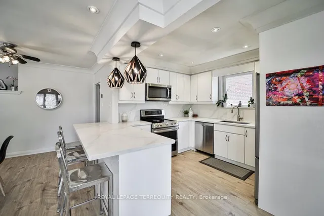 Additional image 5 of 79 Binswood Ave