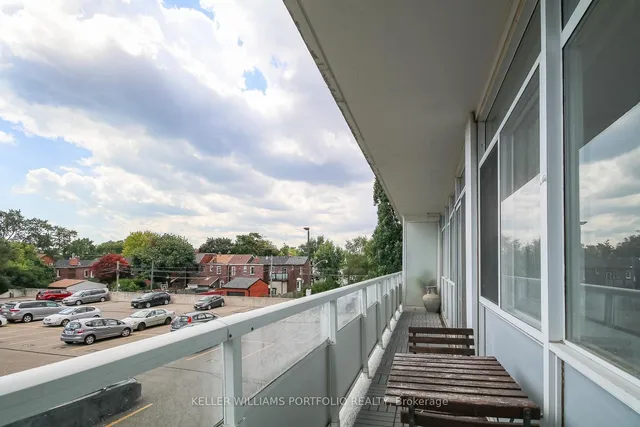 Additional image 20 of 580 Christie St Unit 206