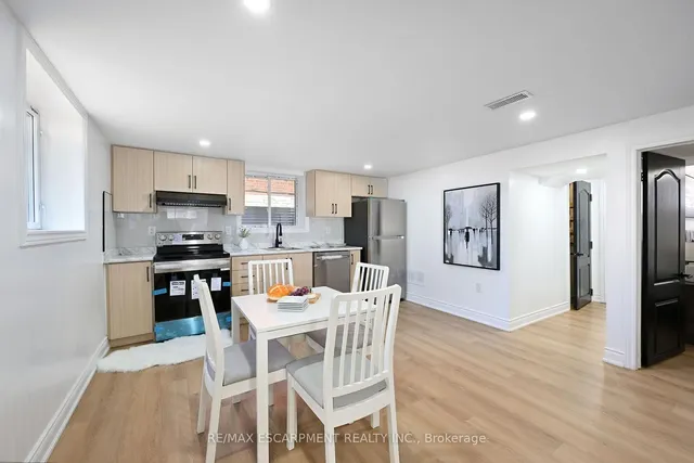 Additional image 32 of 812 Tenth Ave