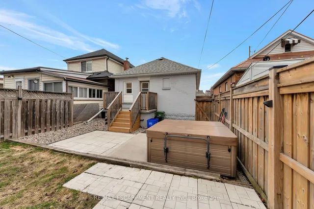 Additional image 39 of 65 Connaught Ave