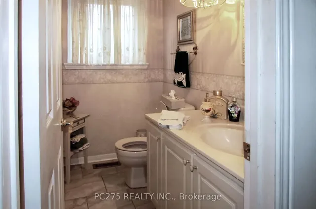 Additional image 17 of 1740 Maple Ridge Dr