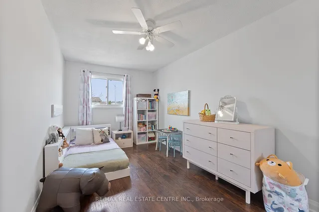 Additional image 25 of 82 Simmons Blvd