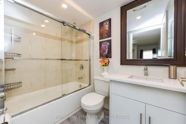 Additional image 14 of 7405 Goreway Dr Unit 520