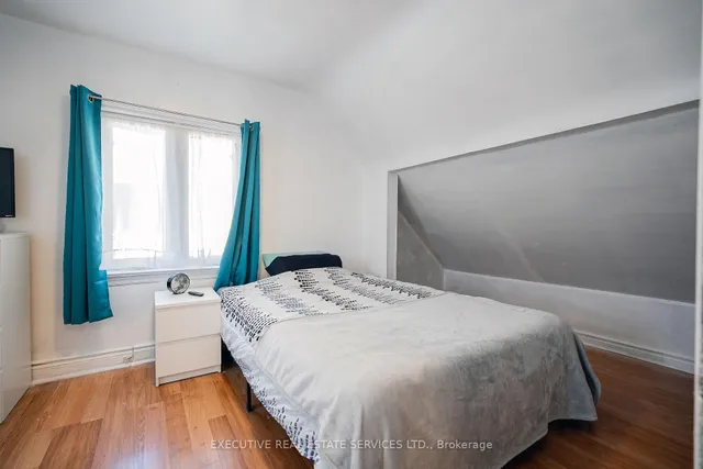 Additional image 22 of 49 Trethewey Dr