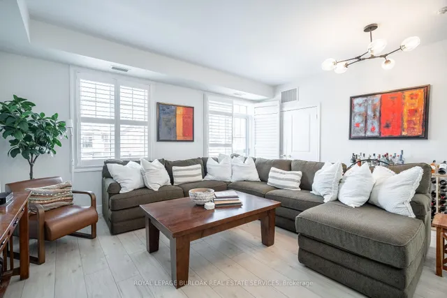 Additional image 9 of 263 Georgian Dr Unit 303