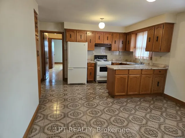 Additional image 2 of 71 Arthur Griffith Dr