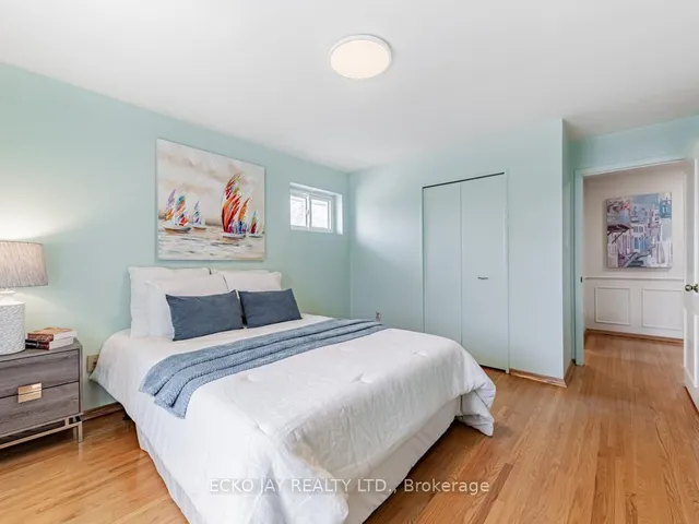 Additional image 24 of 14 Parfield Dr