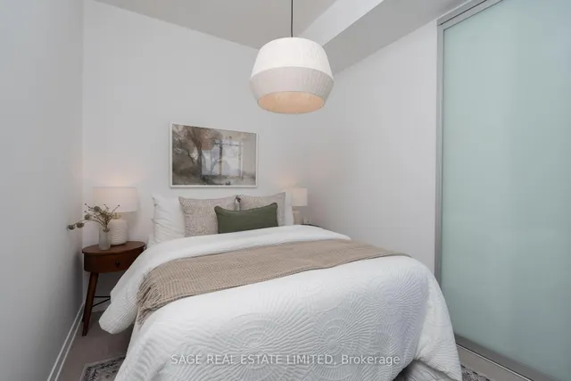 Additional image 7 of 88 Park Lawn Rd Unit 1601