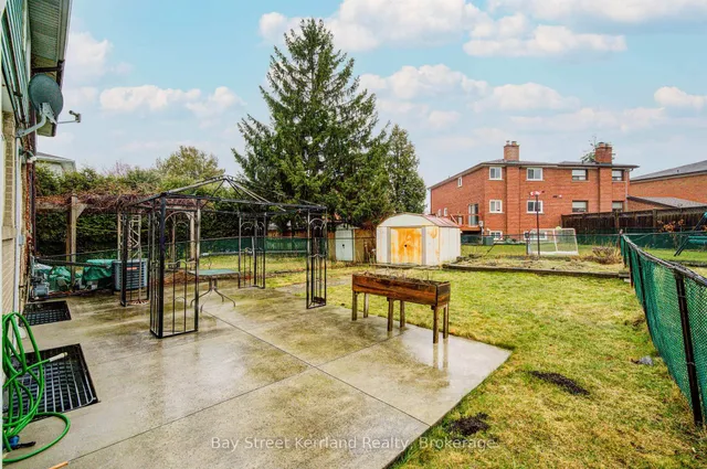 Additional image 30 of 3608 Birchmeadow Cres